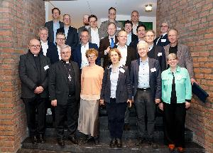 Katholische Akademien setzen das Jahresthema 2026: „Fürchtet Euch nicht!“